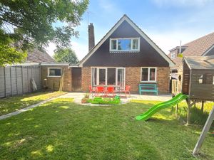 Photo 13- click for photo gallery